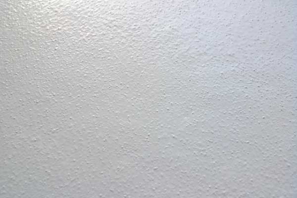 継ぎ目がなく、形状を選ばない｜FRPの防水のメリット