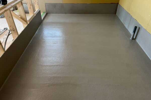 軽量で建物に負担をかけない｜FRPの防水のメリット