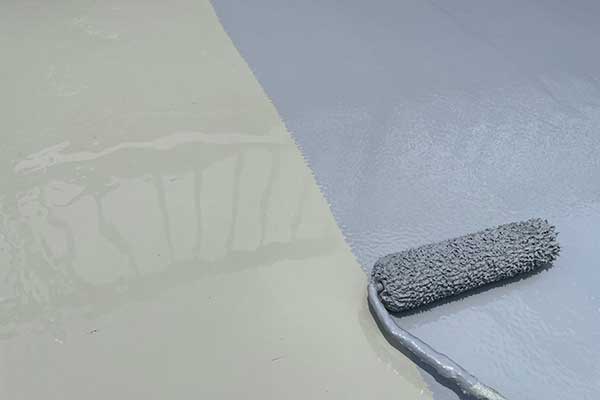 柔軟性があり衝撃に強い｜ウレタン防水のメリット