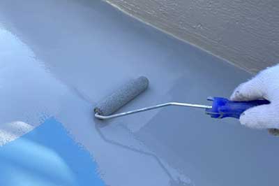 トップコート塗布（仕上げ）