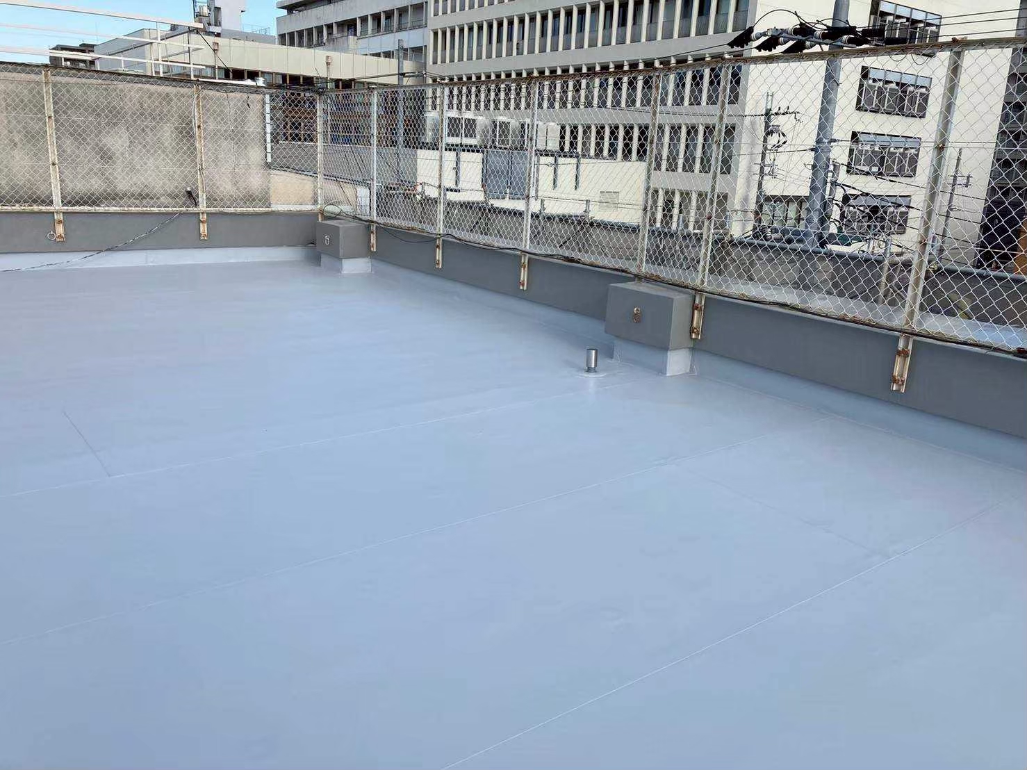 京都市伏見区にて雨漏り修理・防水工事〈会社ビル屋上防水改修工事〉 施工後