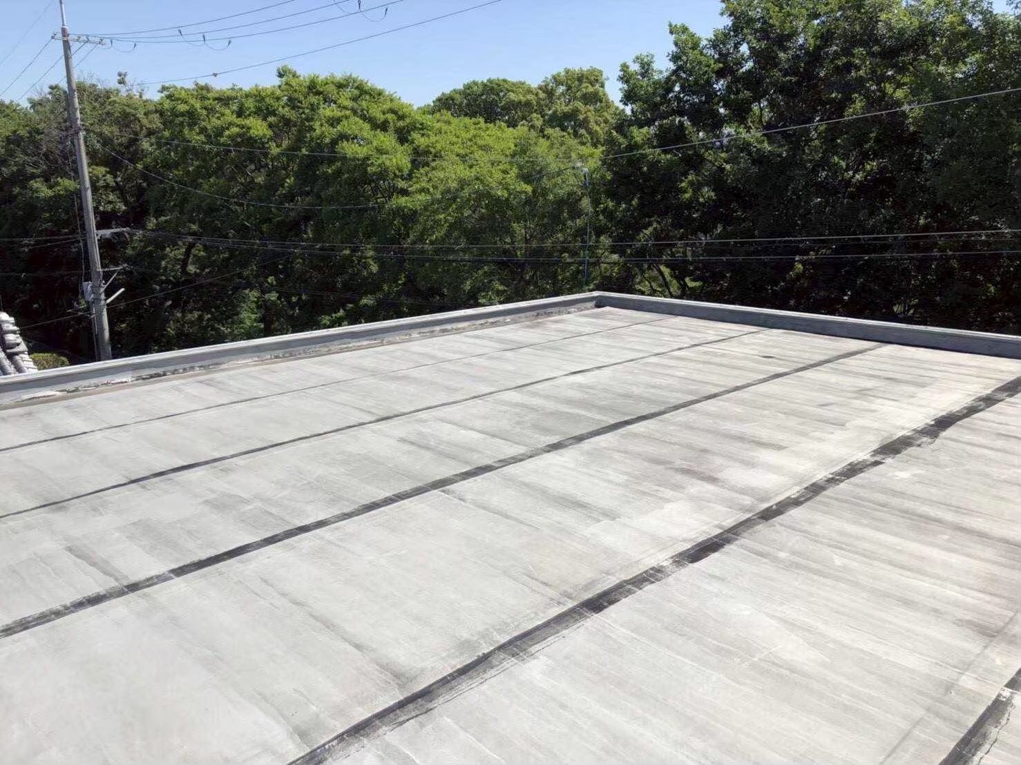 京都市山科区にて雨漏り修理・防水工事〈塩ビシート防水 機械固定工法〉 施工前