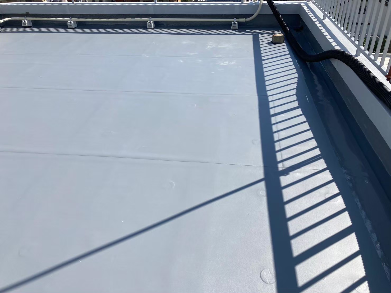 京都市伏見区にて雨漏り修理〈シート防水+ウレタン防水で雨漏りを解消〉 施工後