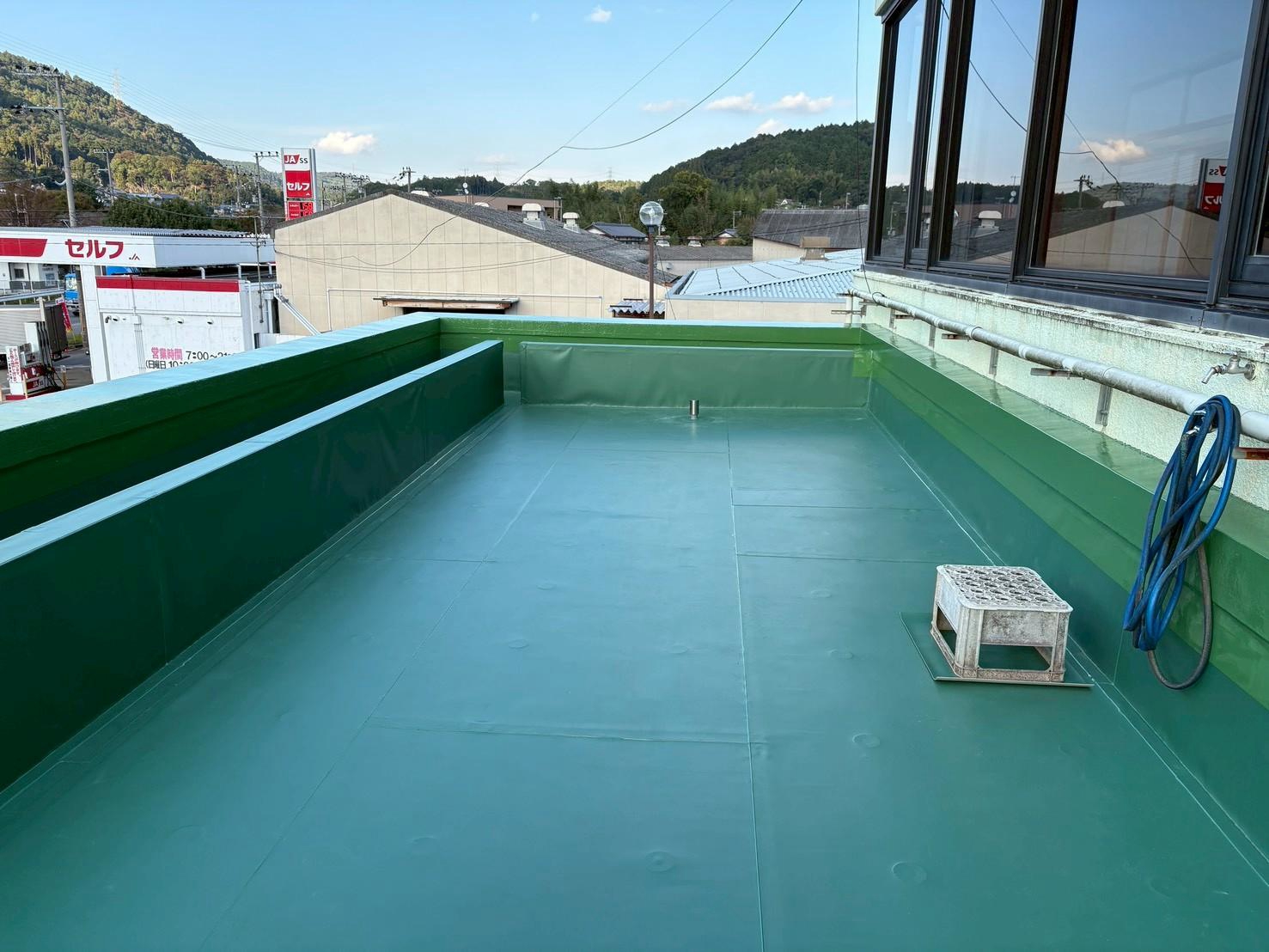 都市中京区にて社屋の雨漏り修理〈塩ビシート・ウレタン防水の複合防水〉 施工後